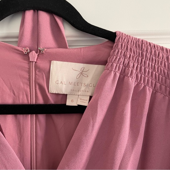 Gal Meets Glam Gabriella Jumpsuit Size 6 in Pink Orchid - Picture 7 of 9
